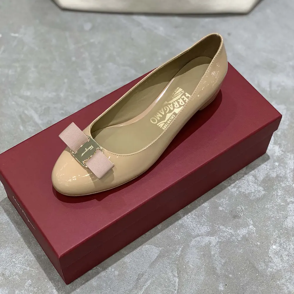 Salvatore Ferragamo Women Vara Pump 3cm Heel-Sandy - image 7