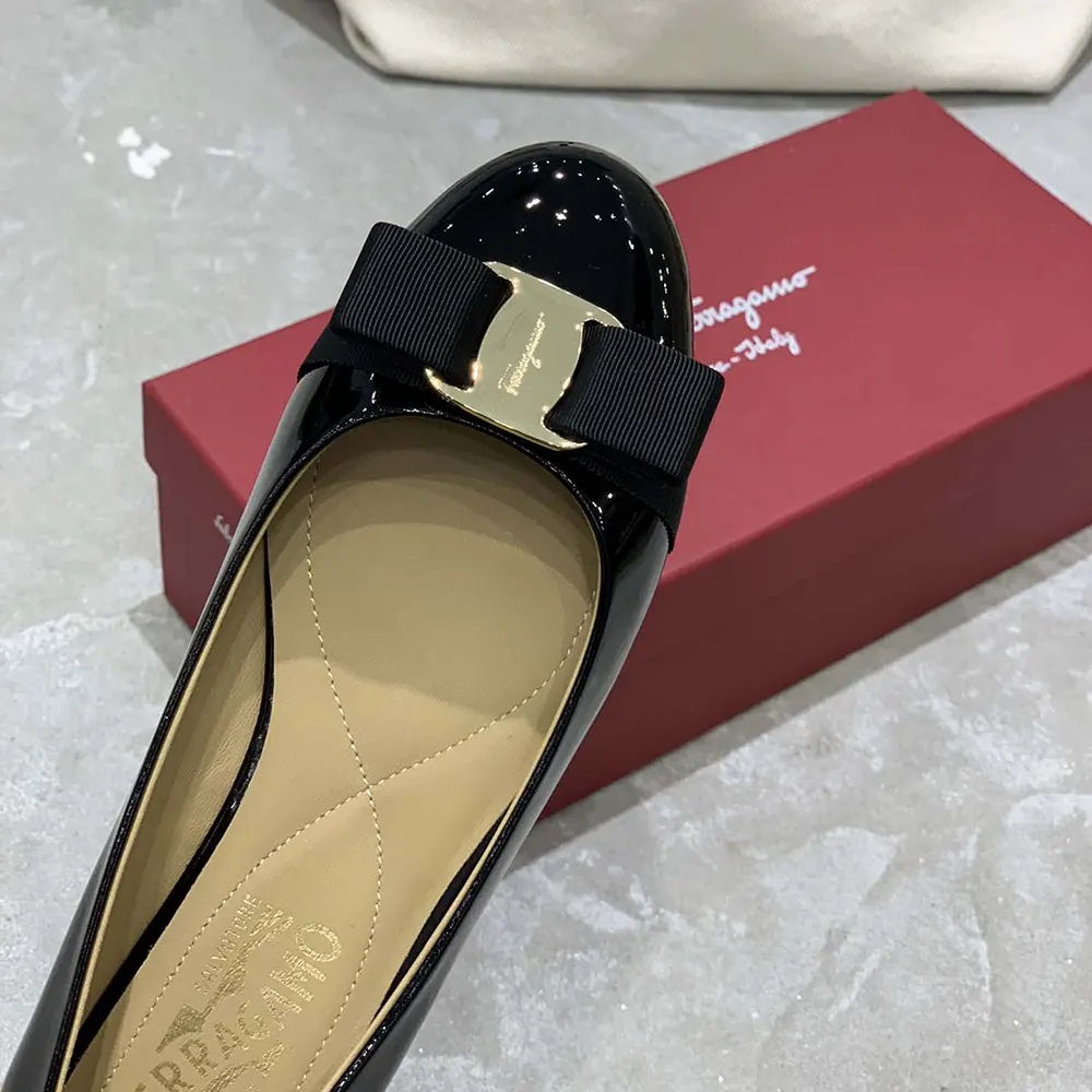 Salvatore Ferragamo Women Varina Ballet Flat-Black - image 9