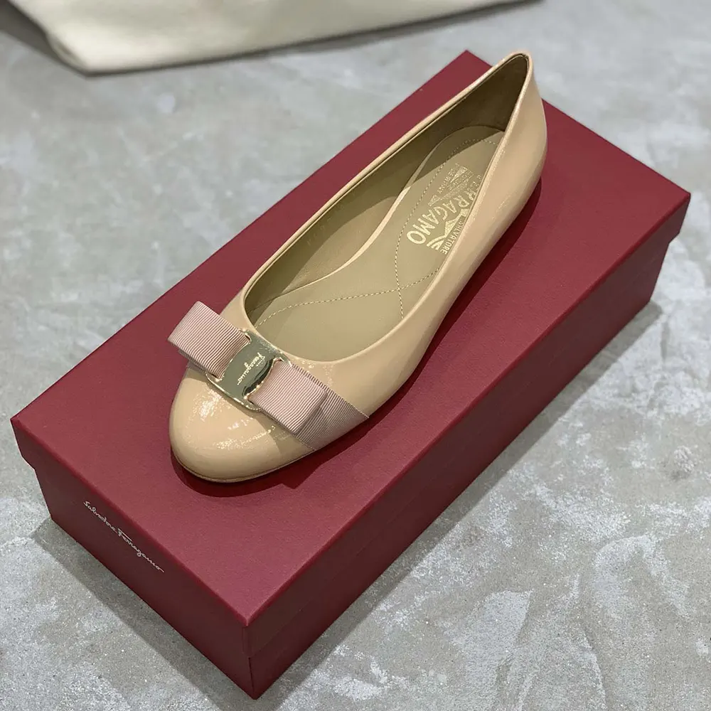 Salvatore Ferragamo Women Varina Ballet Flat-Sandy - image 7