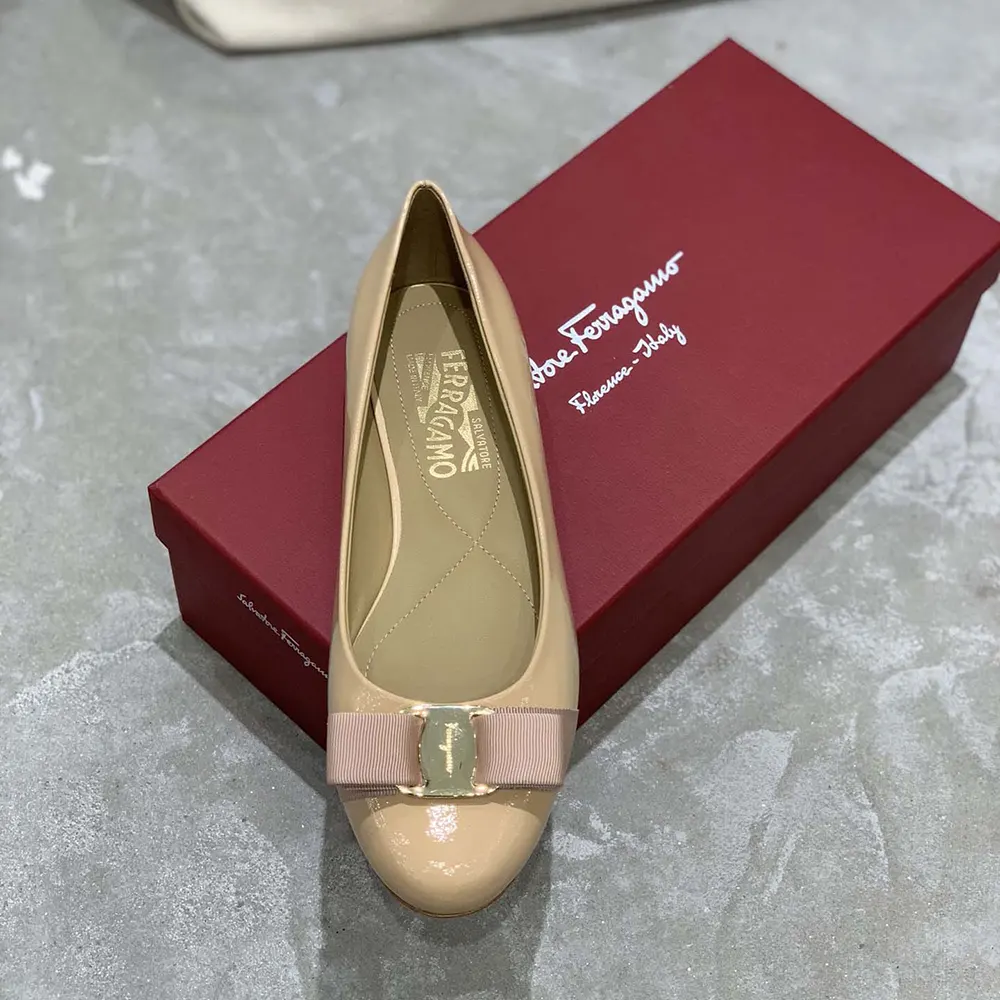 Salvatore Ferragamo Women Varina Ballet Flat-Sandy - image 8