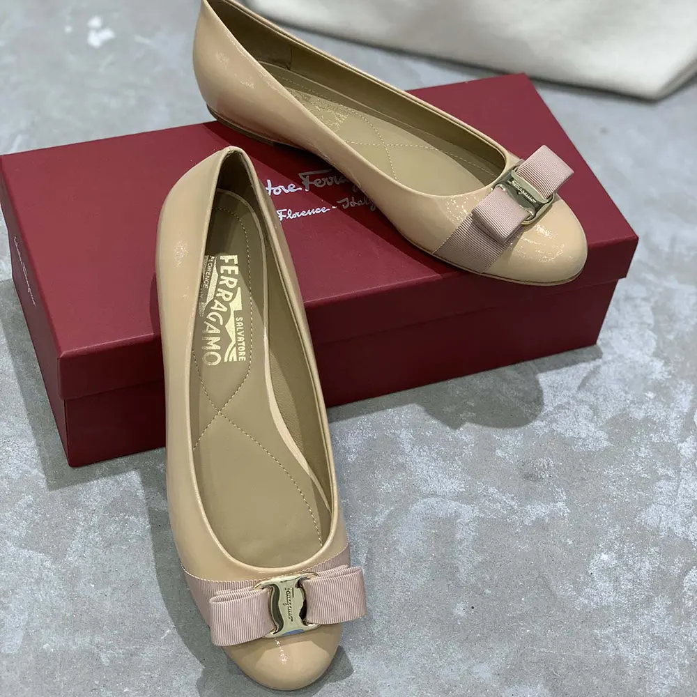 Salvatore Ferragamo Women Varina Ballet Flat-Sandy - image 5