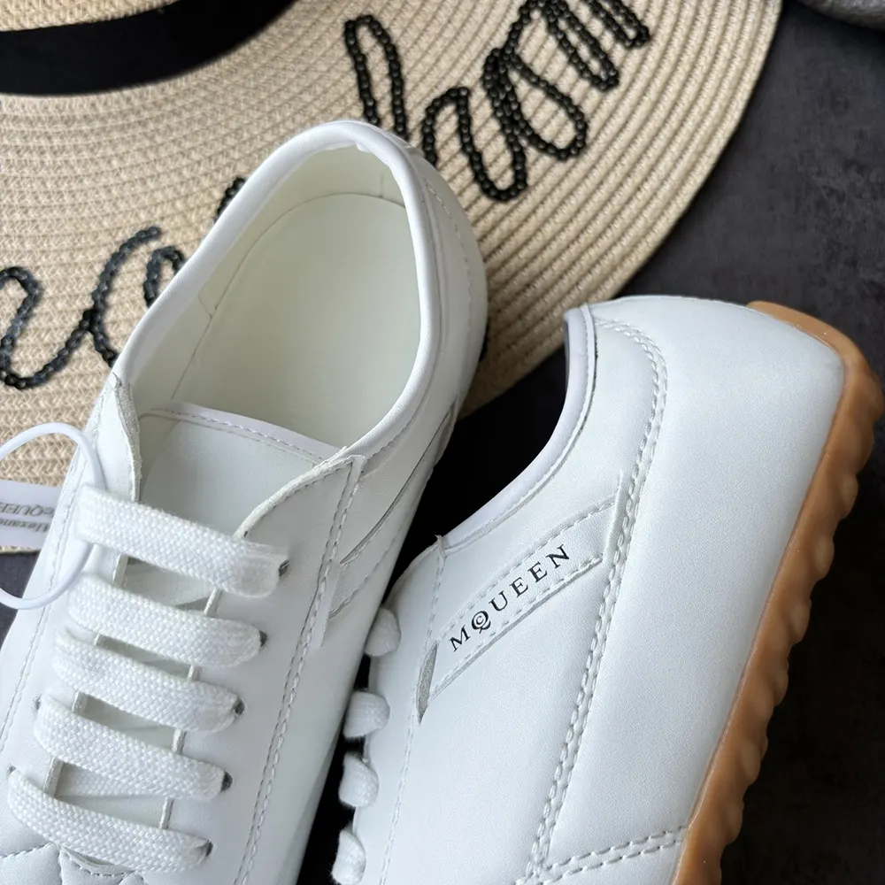 Alexander Mcqueen Unisex Boxe Sneaker in Off White - image 9