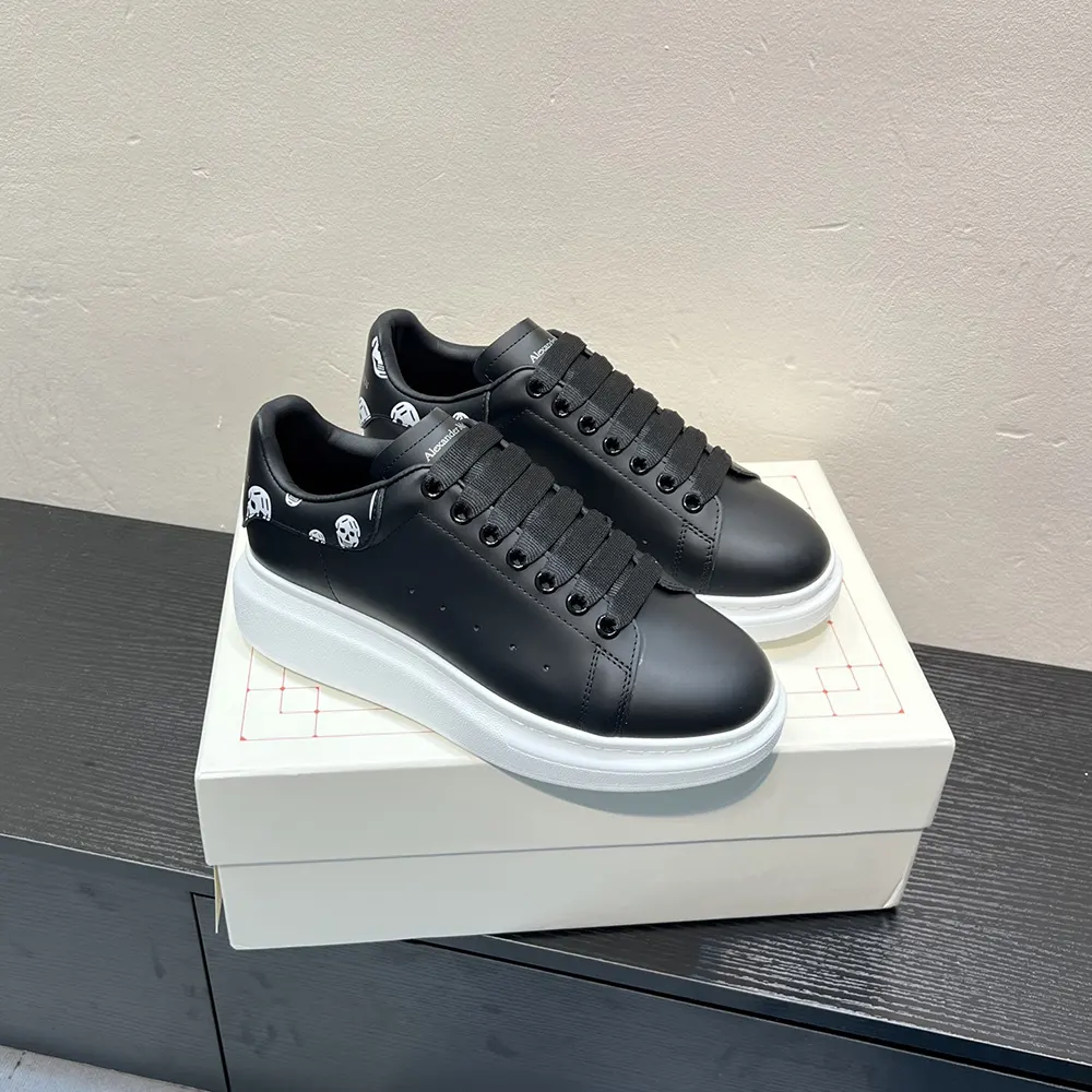 Alexander Mcqueen Unisex Oversized Sneaker in Black/White - image 4