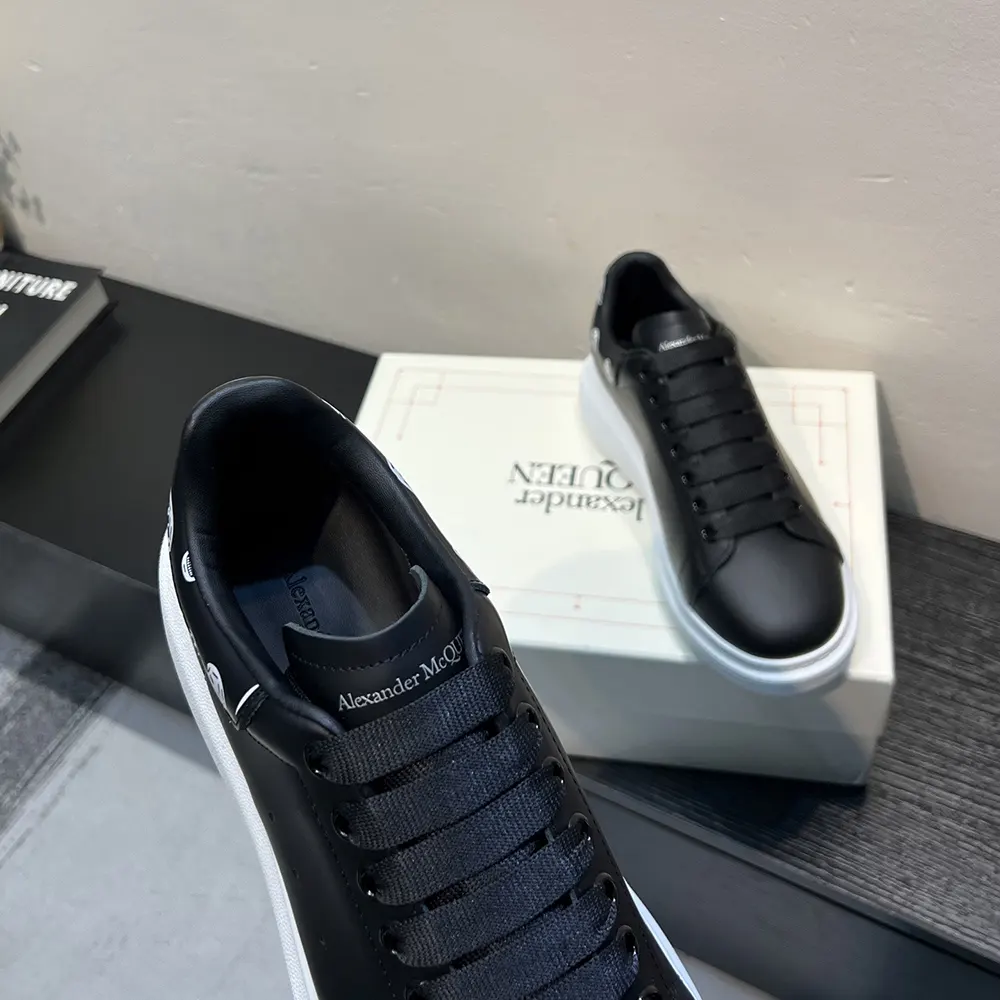 Alexander Mcqueen Unisex Oversized Sneaker in Black/White - image 9
