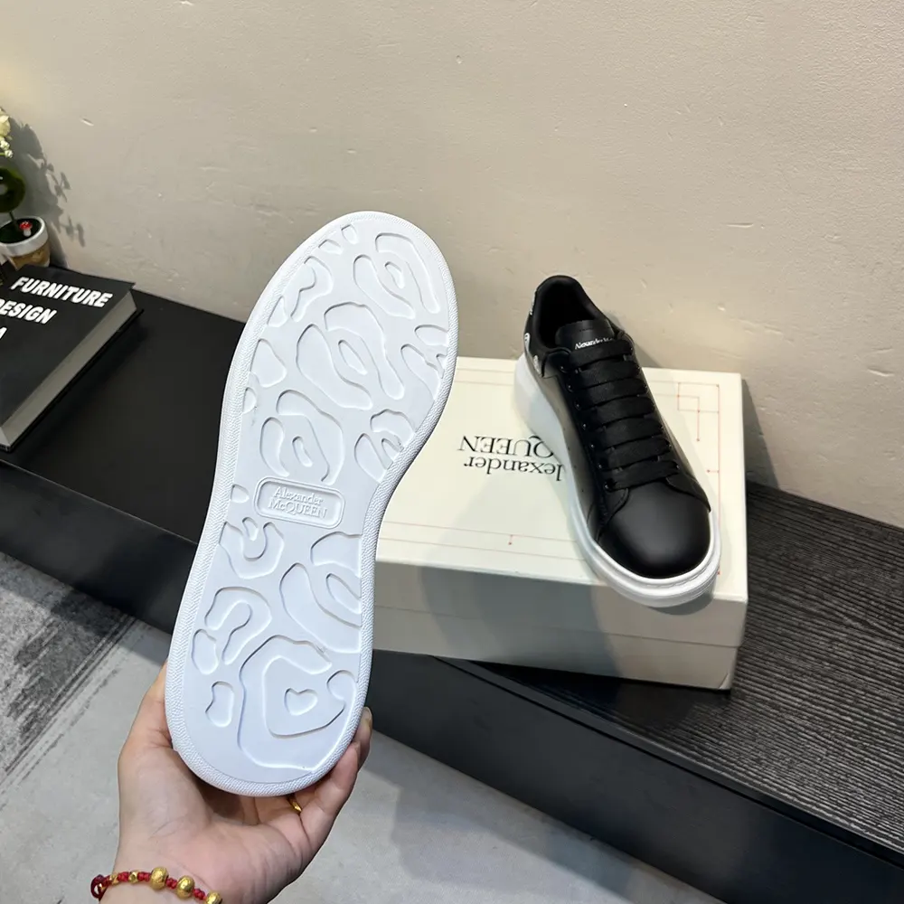Alexander Mcqueen Unisex Oversized Sneaker in Black/White - image 10