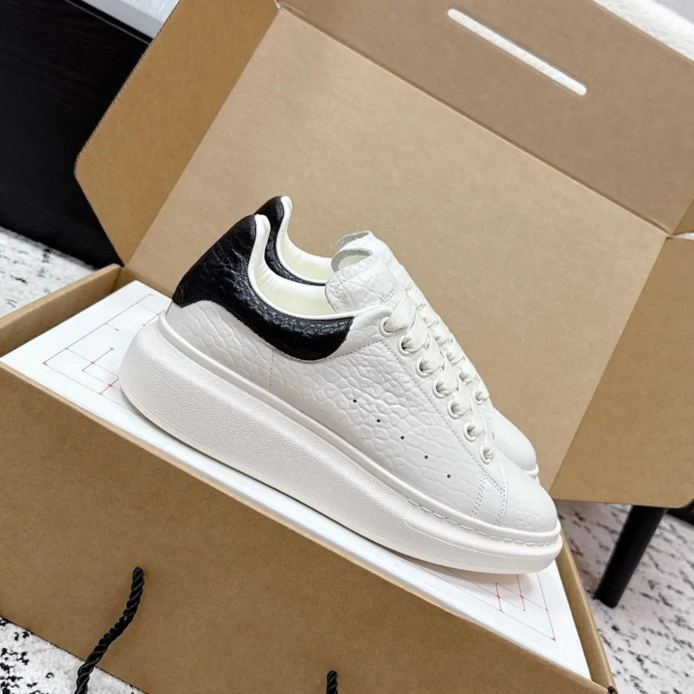 Alexander Mcqueen Unisex Oversized Sneaker in Off White/Black - image 5