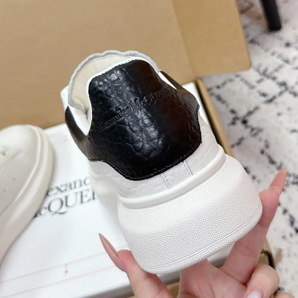 Alexander Mcqueen Unisex Oversized Sneaker in Off White/Black - image 9