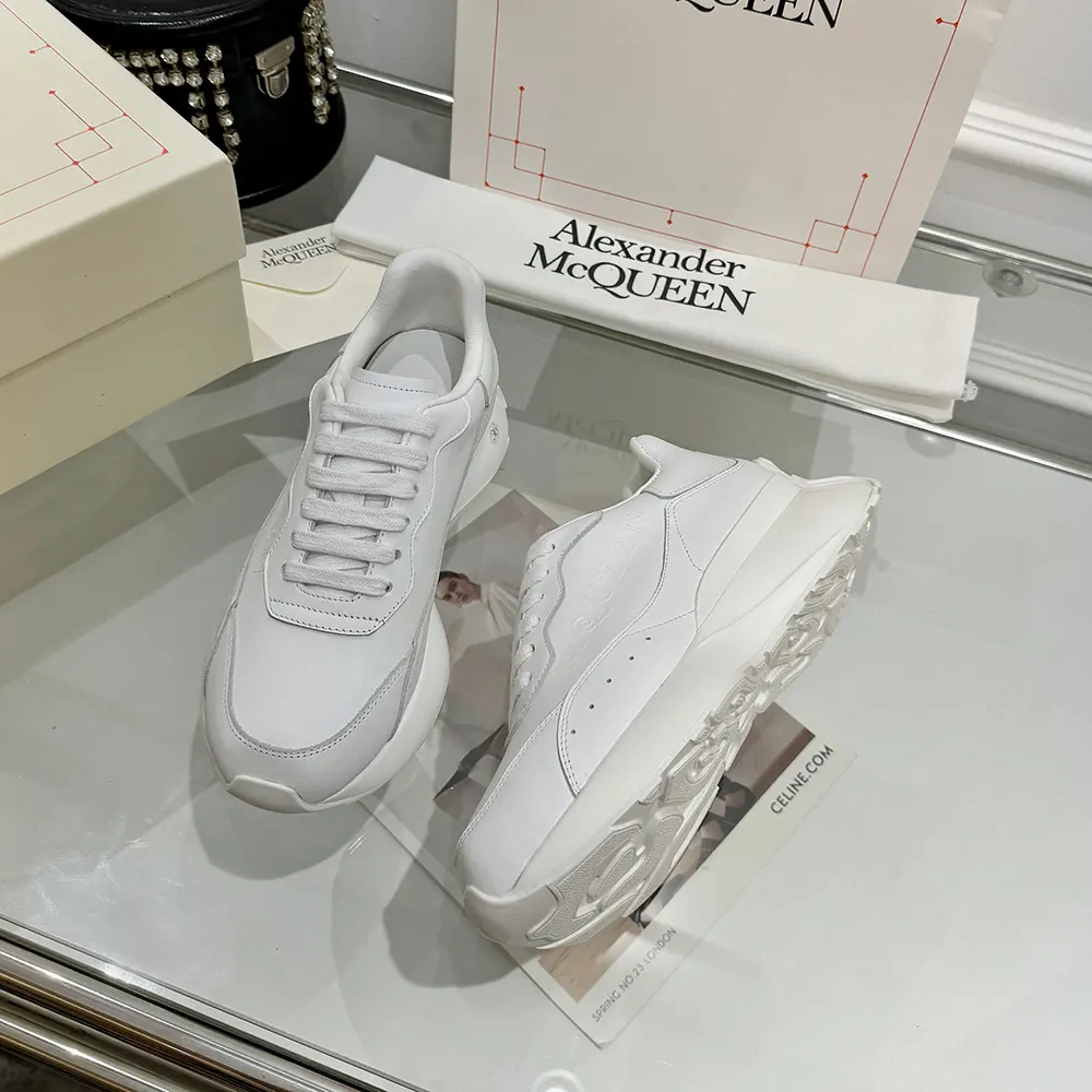 Alexander Mcqueen Unisex Sprint Runner in White - image 7