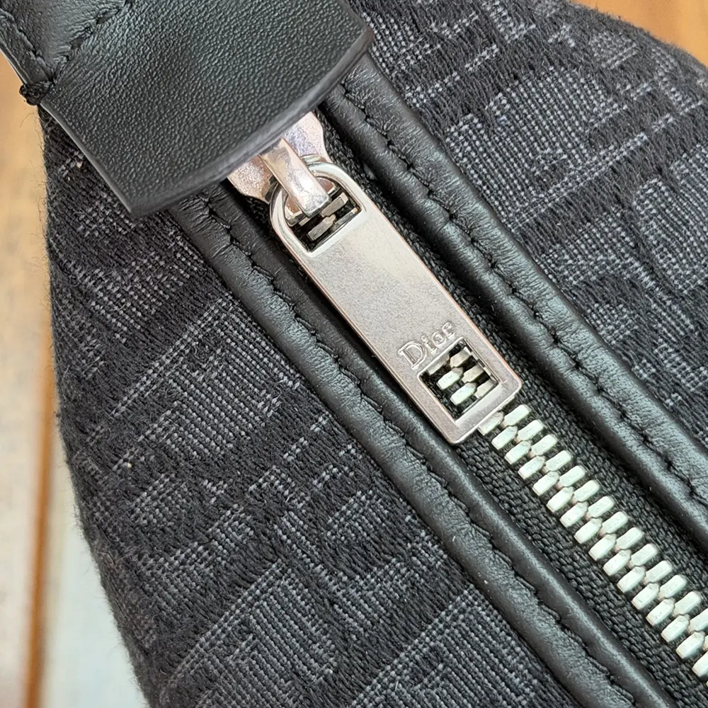 Dior Men Jett Pouch Black Dior Oblique Jacquard - image 6