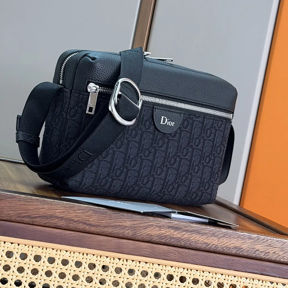 Dior Men Rider Zipped Messenger Bag Black Dior Oblique Jacquard and Black Grained Calfskin - image 4