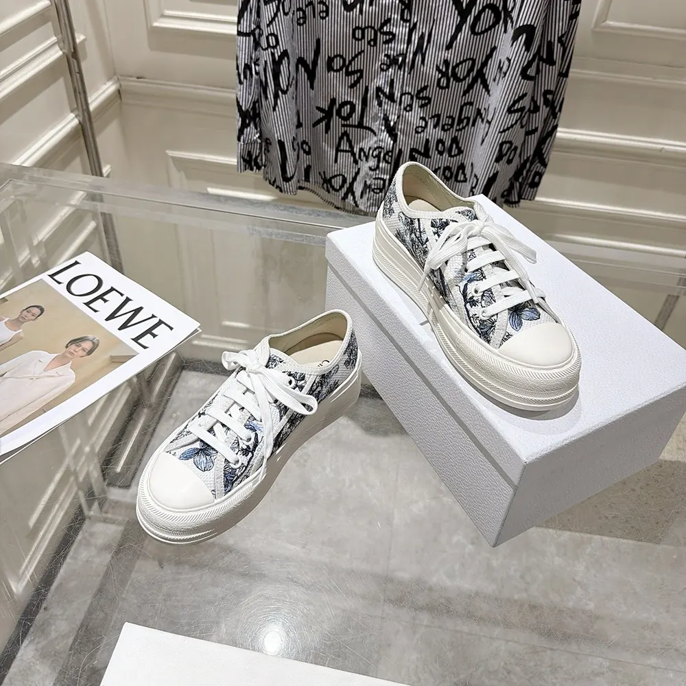 Dior Women Dioriviera Walk’n’Dior Sneaker White and Blue Toile de Jouy Floral Garden Embroidered Cotton - image 4