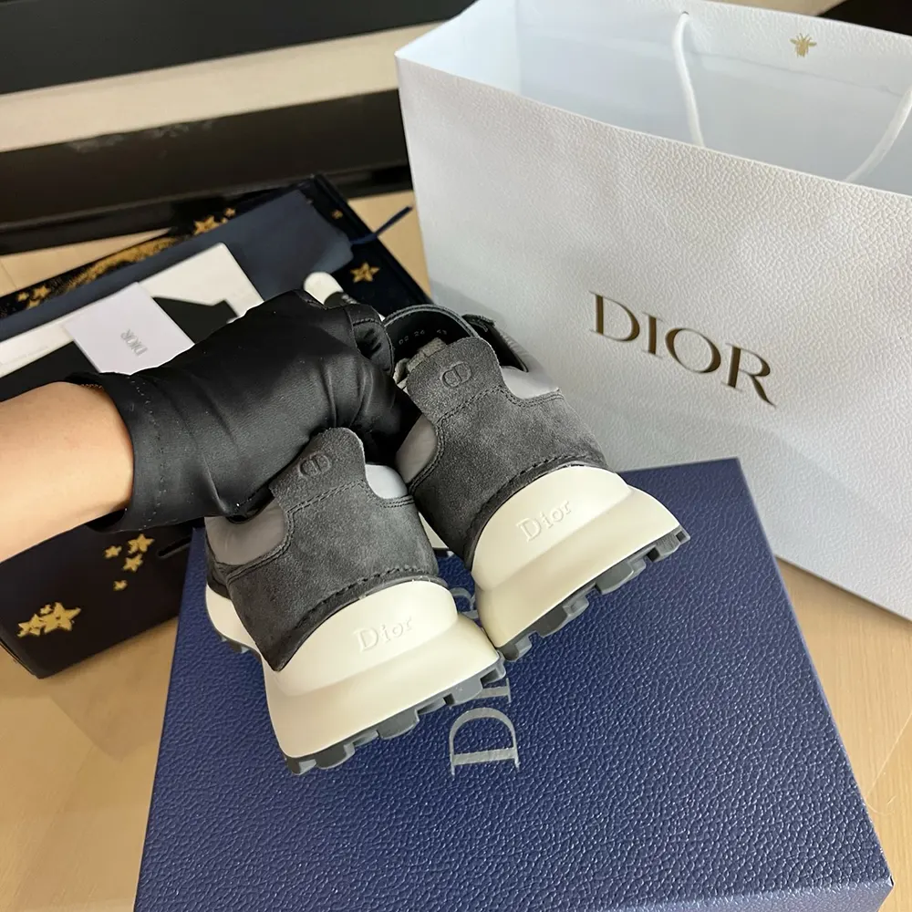 Dior Unisex Squash Sneaker Black Suede Calfskin and Gray Technical Fabric - image 10