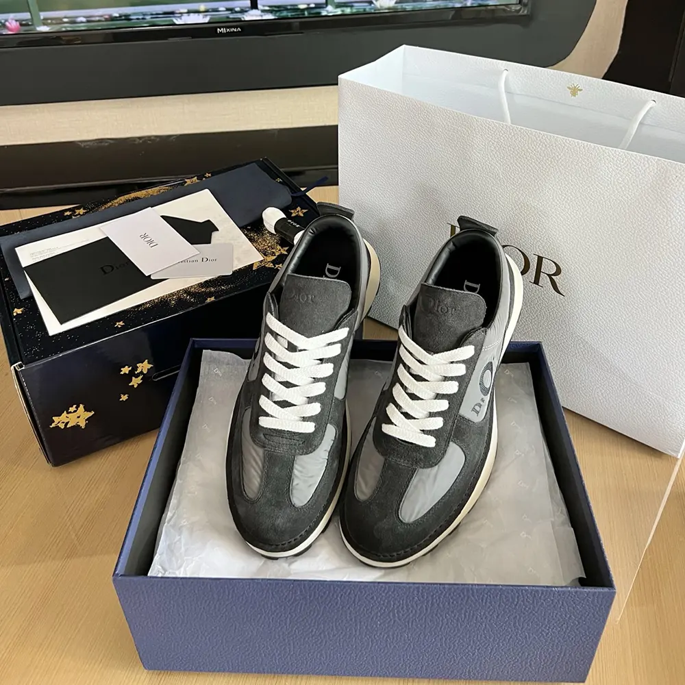Dior Unisex Squash Sneaker Black Suede Calfskin and Gray Technical Fabric - image 4