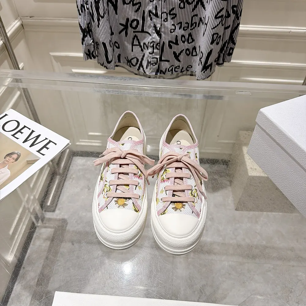 Close-up of multicolor daisy embroidery on Dior Women Walk’n’Dior Platform Sneaker