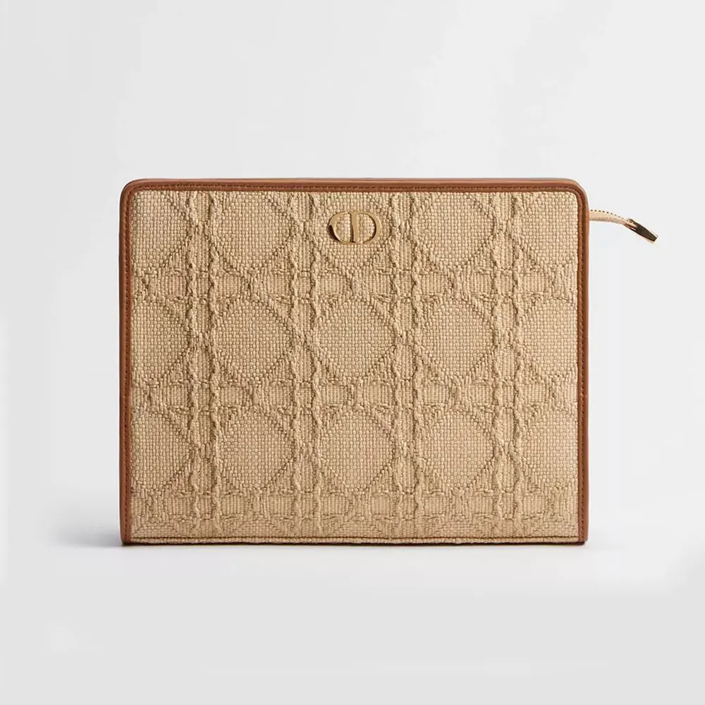 Front view of Dior Women 30 Montaigne Dea Pouch Natural Cannage Raffia
