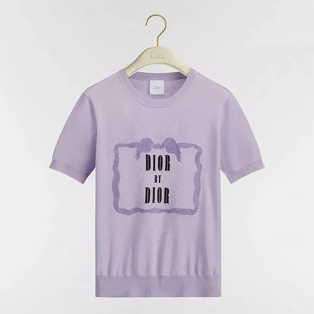 Front view of Dior Women Book Cover Short-Sleeved Sweater Lilas Silk Knit
