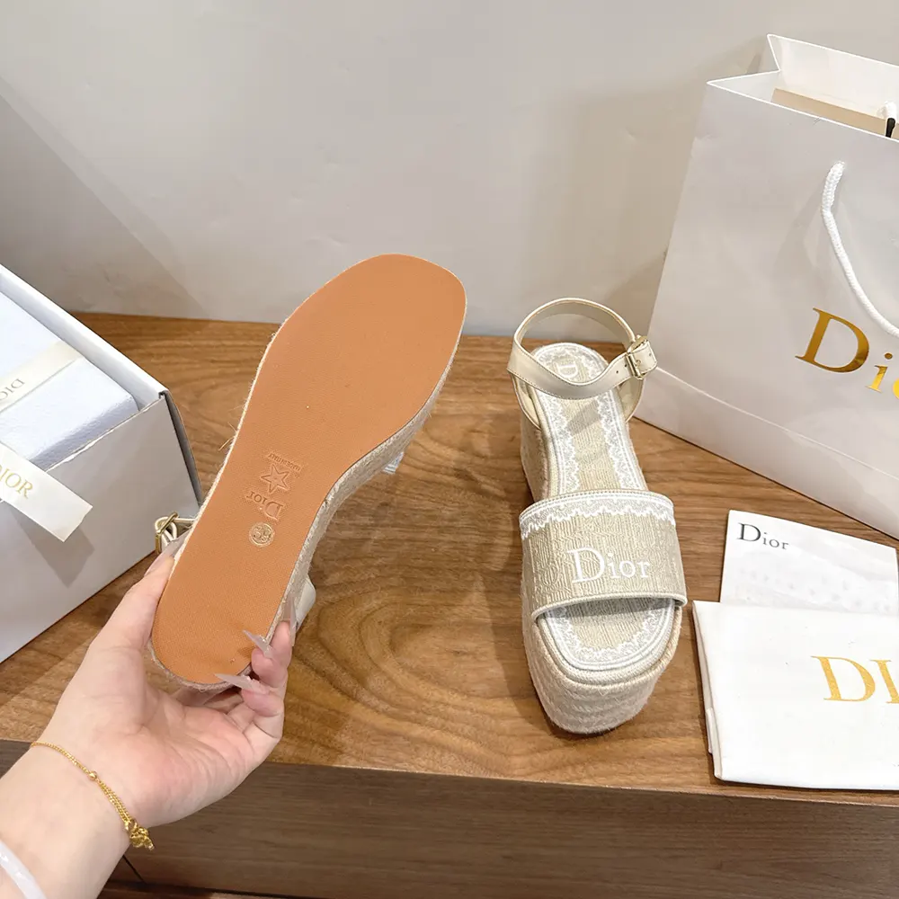 Dior Women Dentelle Wedge Sandal Trench Dior Oblique Embroidered Cotton and White Lace - image 10