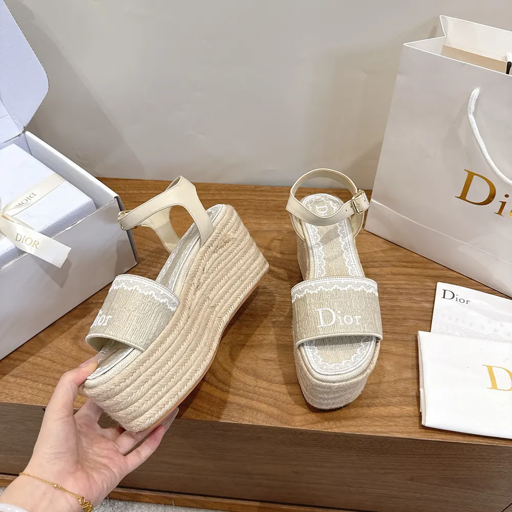 Dior Women Dentelle Wedge Sandal Trench Dior Oblique Embroidered Cotton and White Lace - image 9