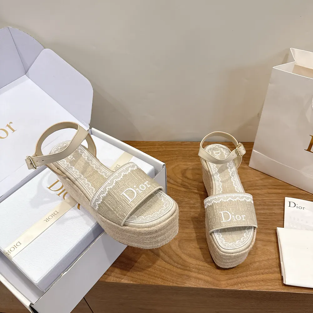 Dior Women Dentelle Wedge Sandal Trench Dior Oblique Embroidered Cotton and White Lace - image 5
