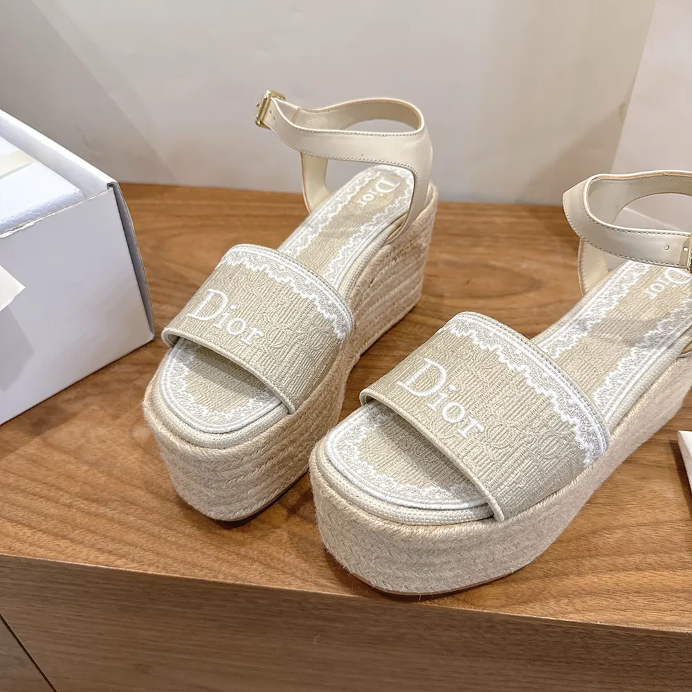 Dior Women Dentelle Wedge Sandal Trench Dior Oblique Embroidered Cotton and White Lace - image 7