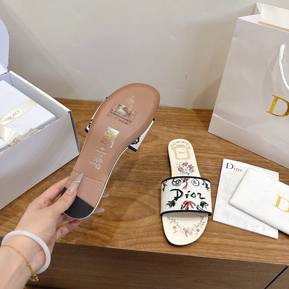 Dior Women Dioriviera Dway Slide White Embroidered Cotton and Multicolor Dior Arabesque Motif - image 10