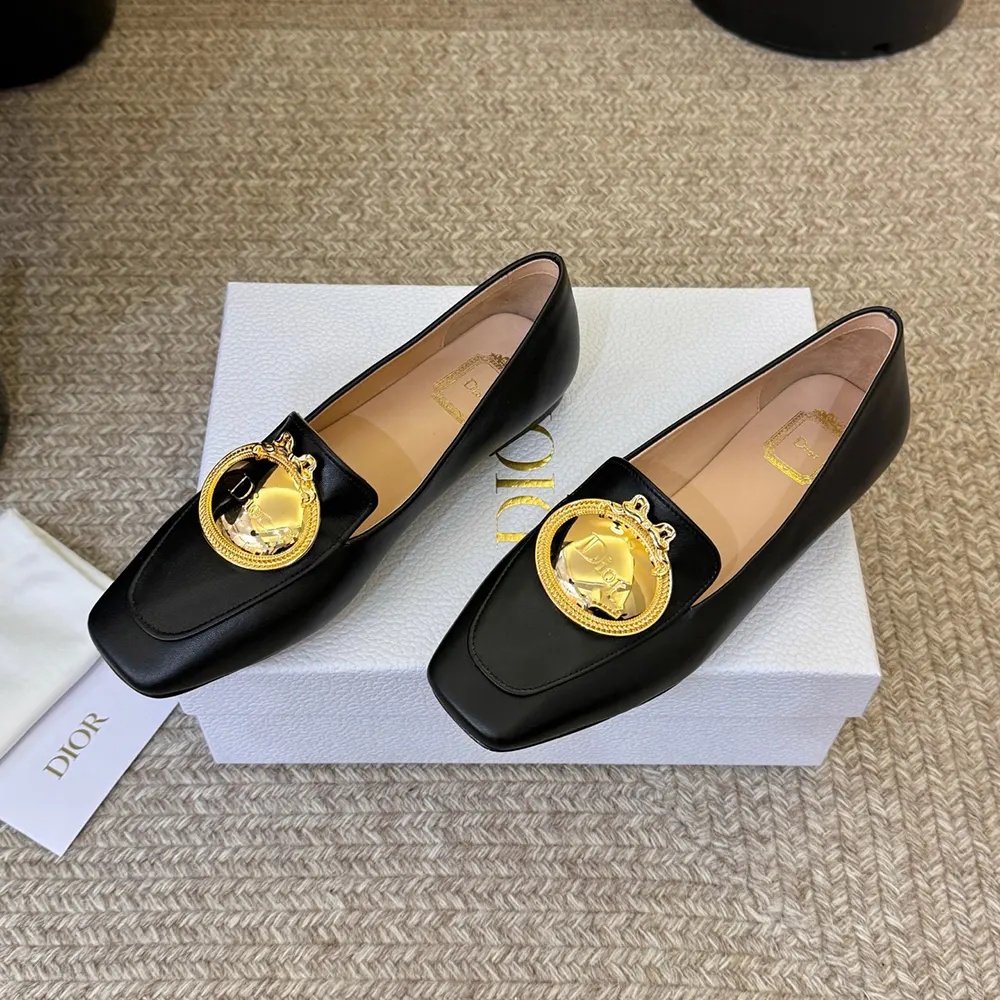 Dior Women Médaillon Buckle Loafer Black Lambskin - image 4