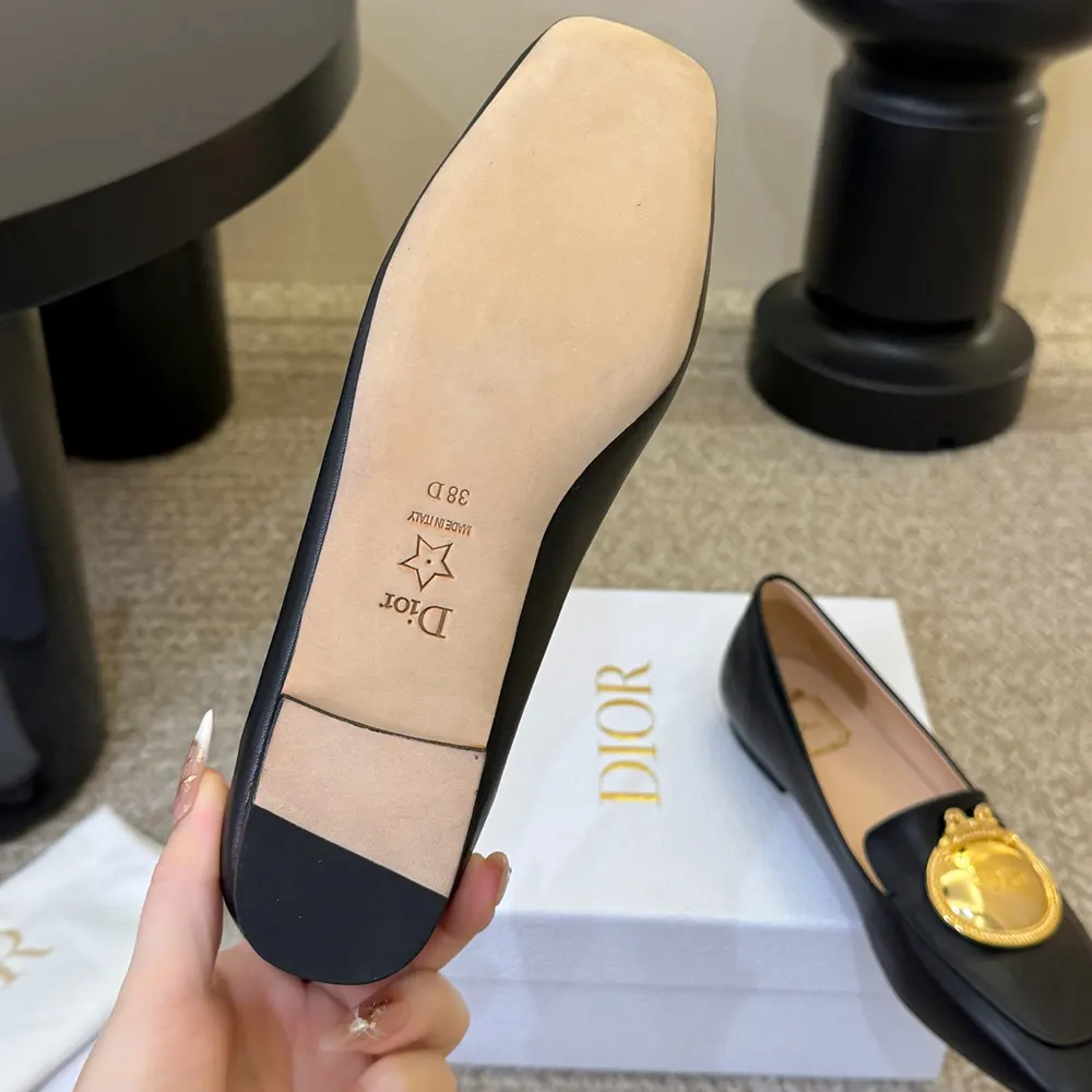 Dior Women Médaillon Buckle Loafer Black Lambskin - image 7