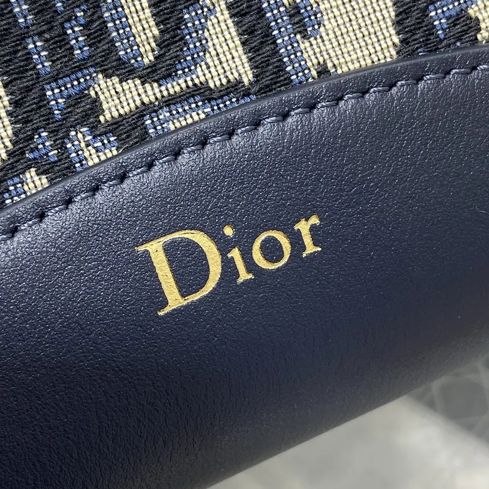 Dior Women Medium Dior Médaillon Bucket Bag Blue Dior Oblique Jacquard - image 10