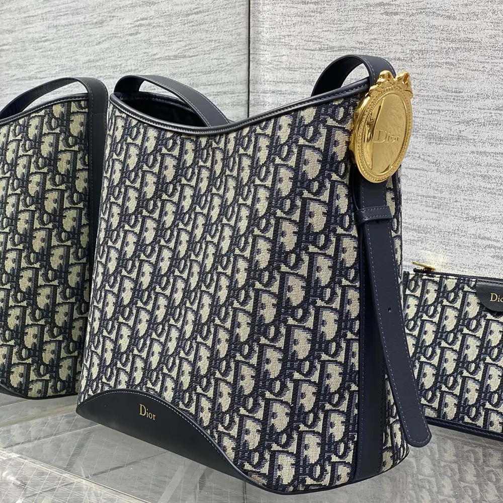 Dior Women Medium Dior Médaillon Bucket Bag Blue Dior Oblique Jacquard - image 5
