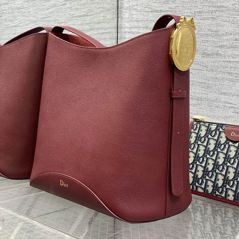 Dior Women Medium Dior Médaillon Bucket Bag Garance Red Grained Calfskin - image 5