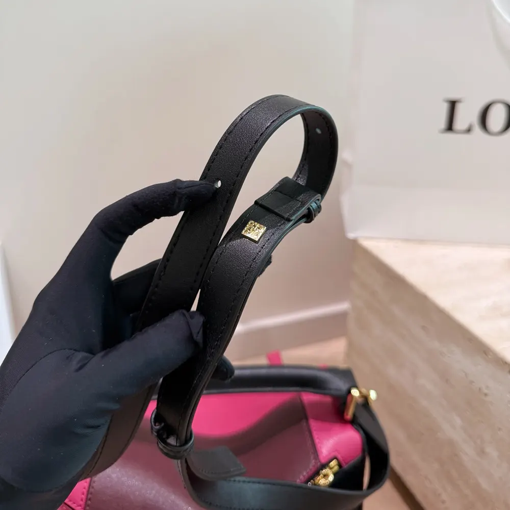 Loewe Unisex Small Puzzle Bag in Nappa Calfskin-Black/Burgundy - image 10