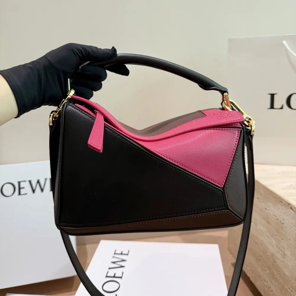 Loewe Unisex Small Puzzle Bag in Nappa Calfskin-Black/Burgundy - image 4