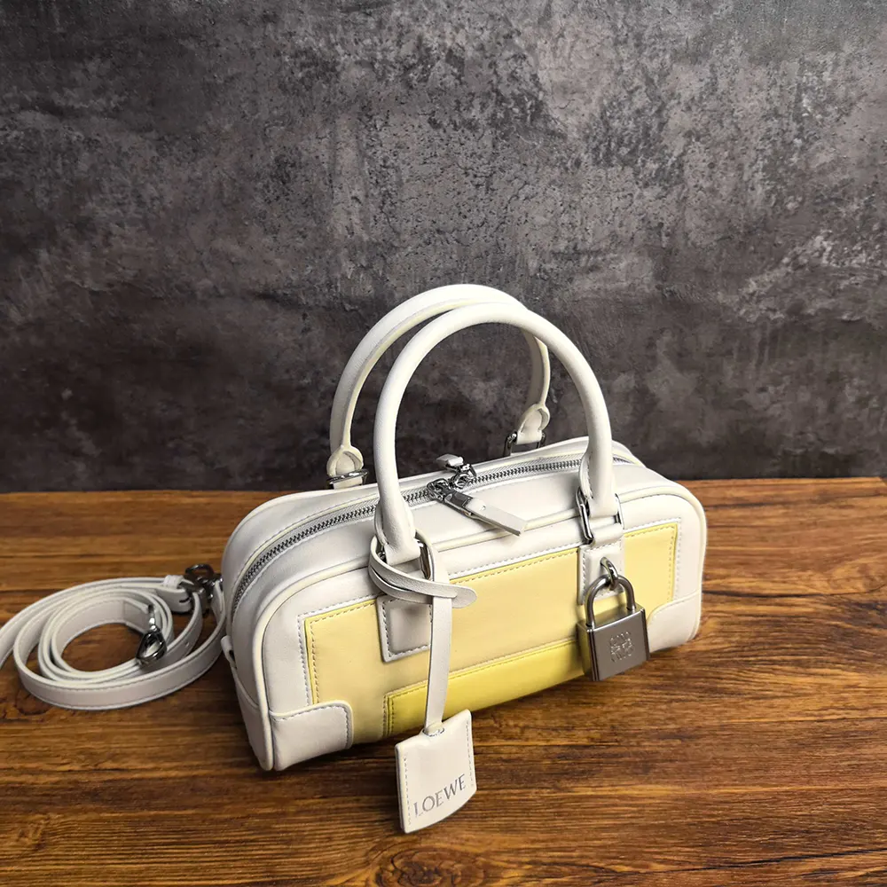 Loewe Women Amazona 23 Cropped Bag in Nappa Calfskin-Pale Grey - image 5