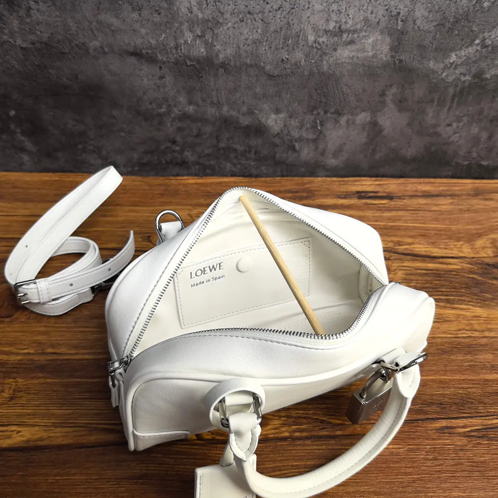 Loewe Women Amazona 23 Cropped Bag in Shiny Calfskin - image 5