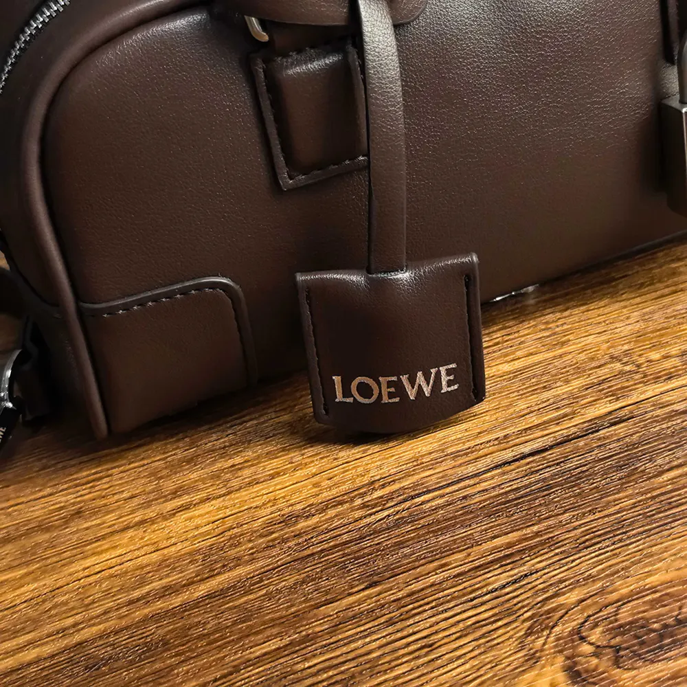 Loewe Women Amazona 23 Cropped Bag in Shiny Calfskin-Squirrel - image 8
