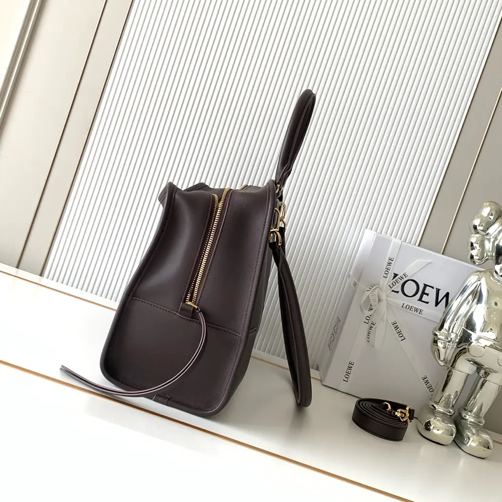 Loewe Women Medium Amazona 180 Bag in Soft Calfskin - image 21