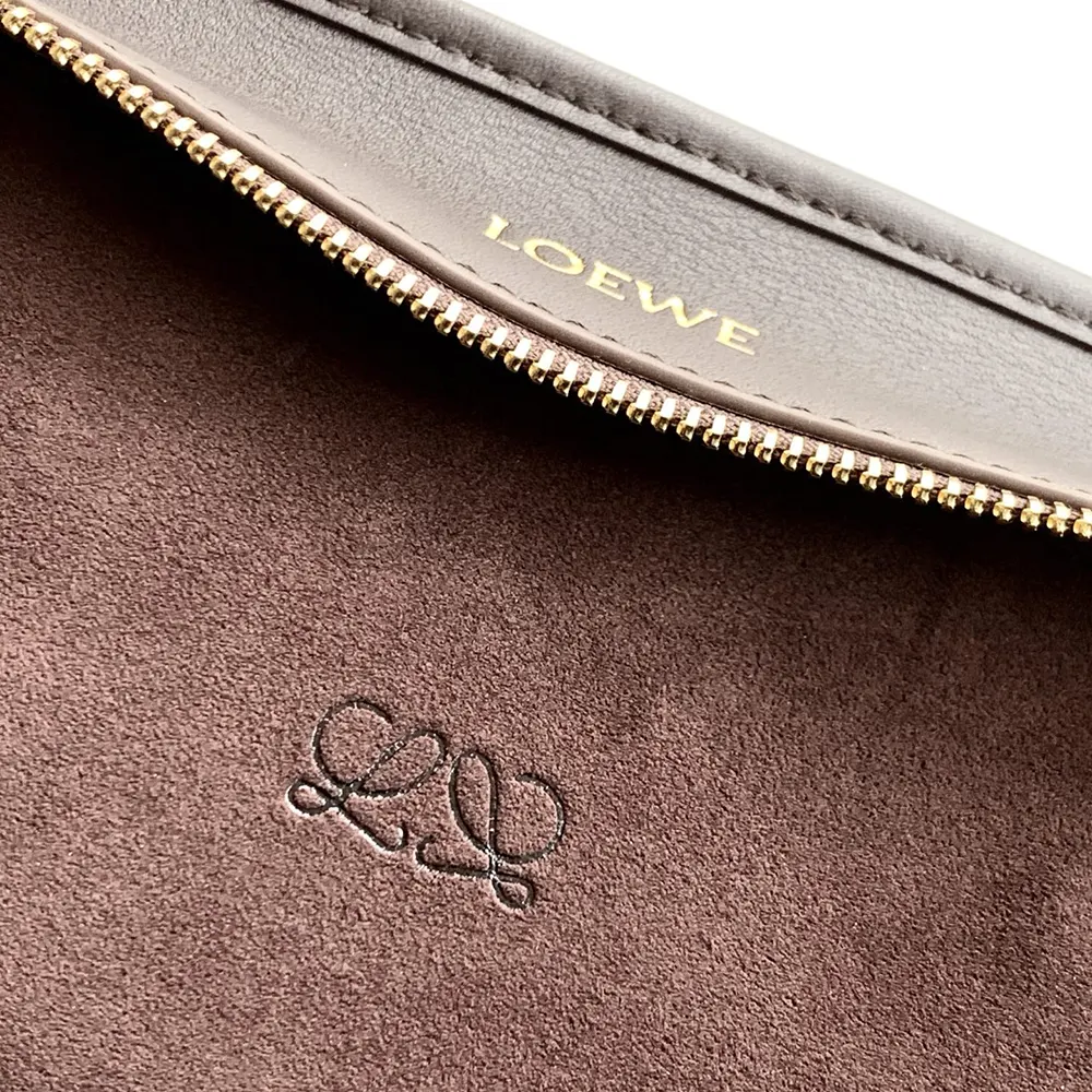 Loewe Women Medium Amazona 180 Bag in Soft Calfskin - image 25