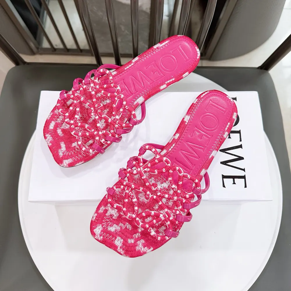Loewe Women Petal Anagram Slide in Embroidered Canvas-Orchid - image 4