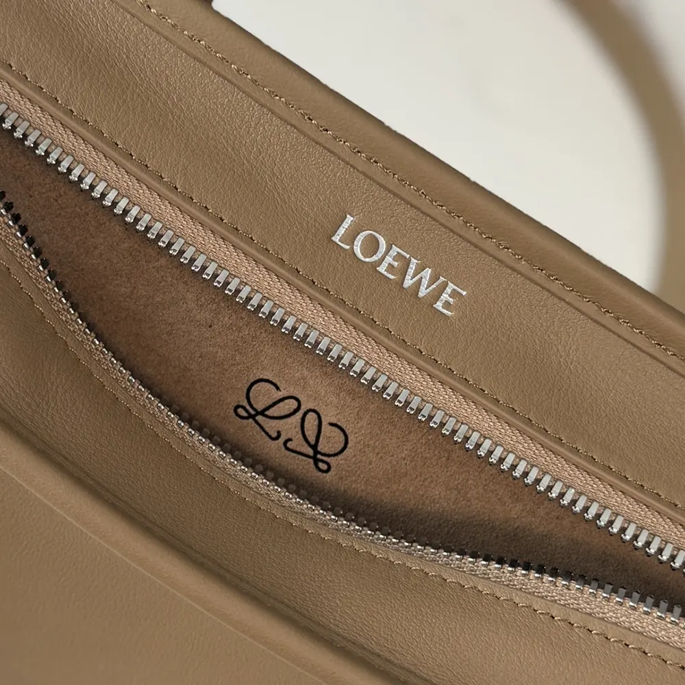 Loewe Women Small Amazona 180 Bag in Soft Calfskin-Mocha - image 8