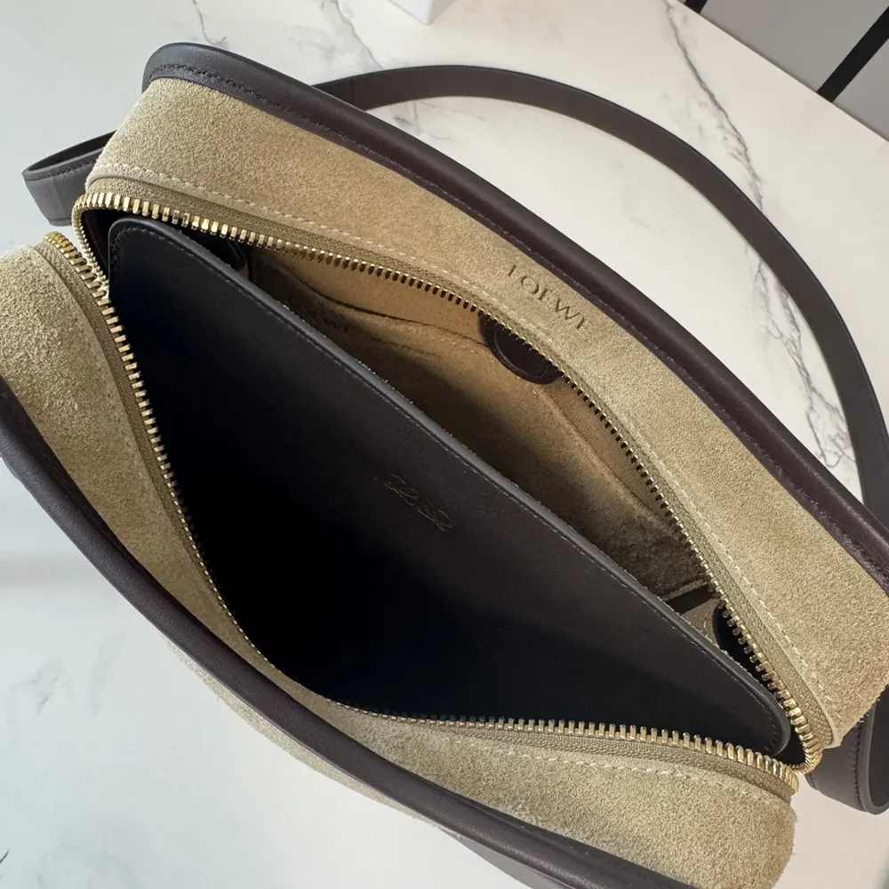 Loewe Women Small Amazona 180 Bag in Suede-Oro/Chocolat - image 6