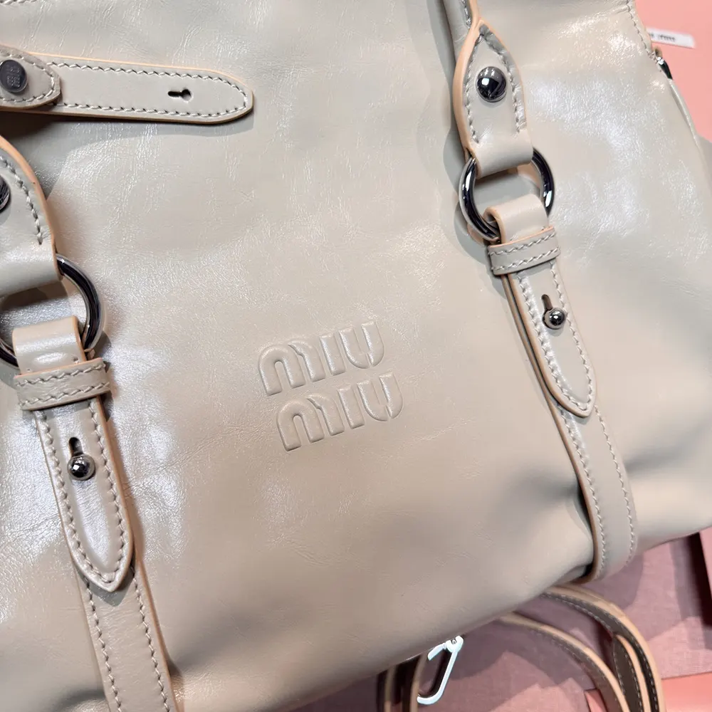 Miu Miu Women Shiny Leather Handbag-Light Pink - image 7
