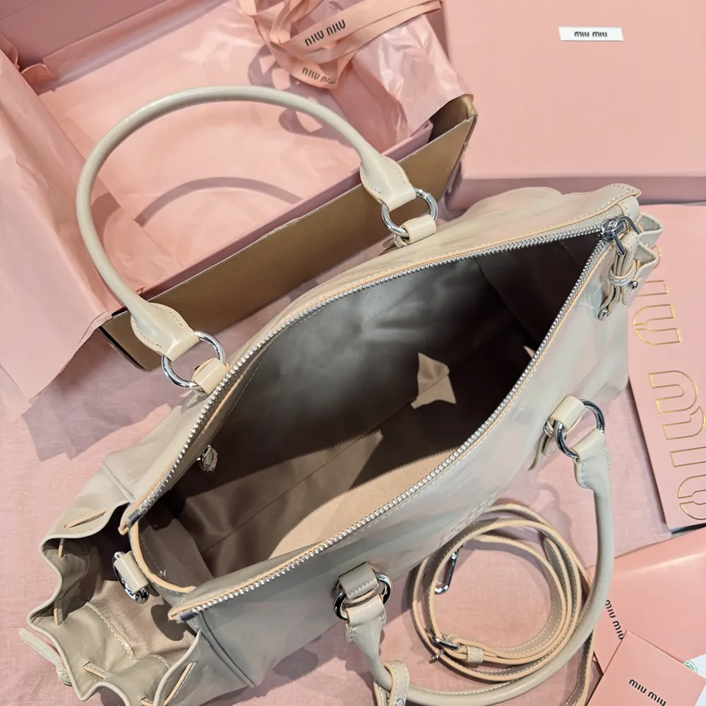 Miu Miu Women Shiny Leather Handbag-Light Pink - image 8