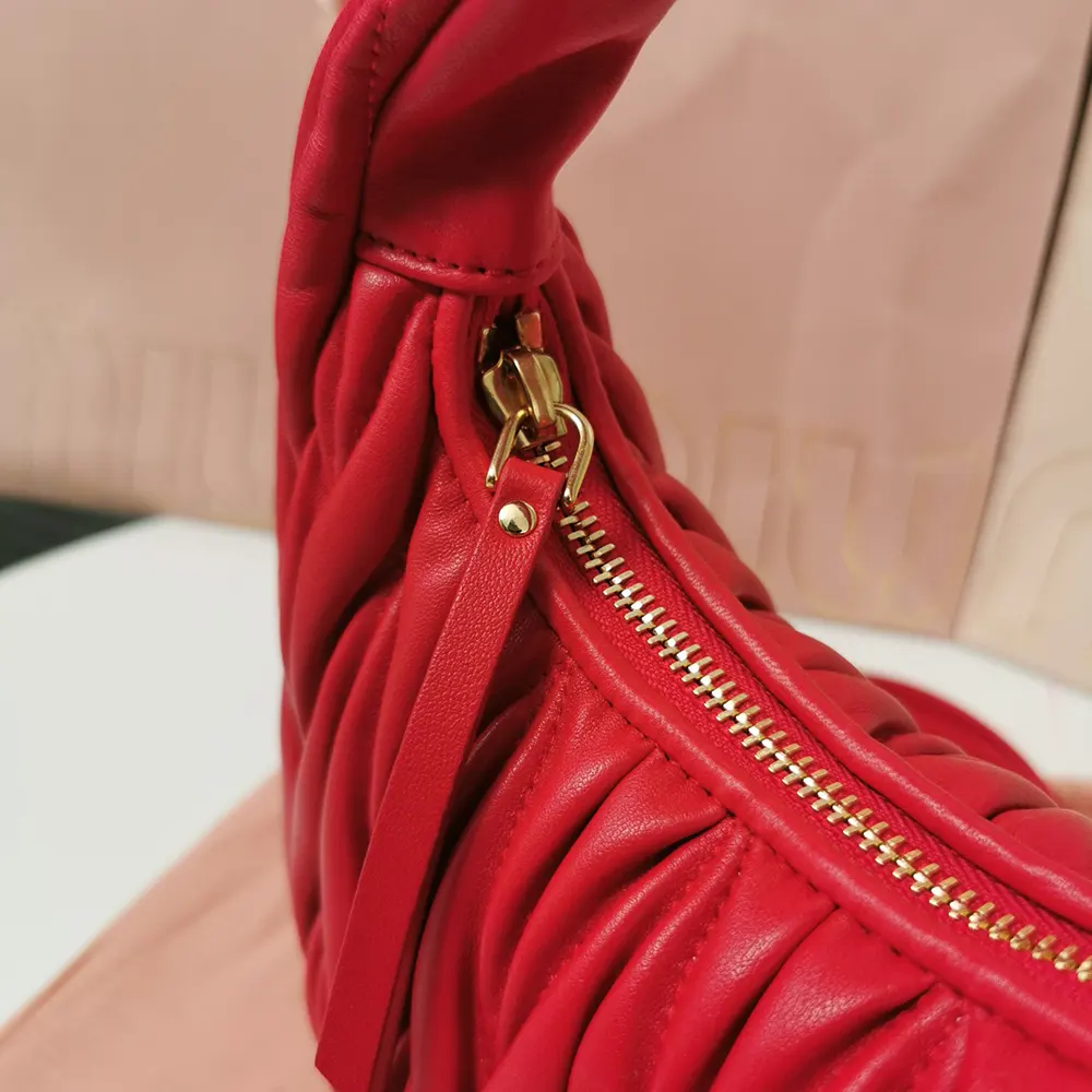 Miu Miu Women Wander Matelassé Nappa Leather Hobo Bag-Red - image 7