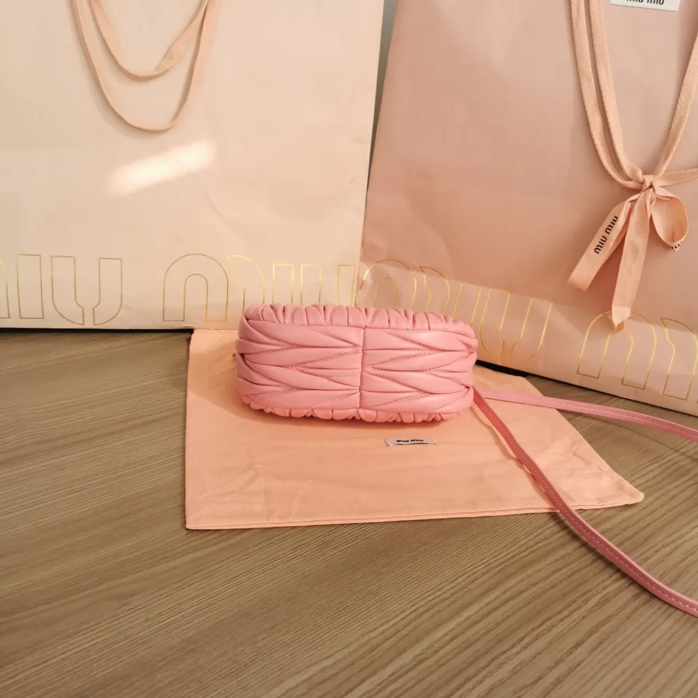 Miu Miu Women Wander Matelassé Nappa Leather Hobo Mini-Bag-Pink - image 5
