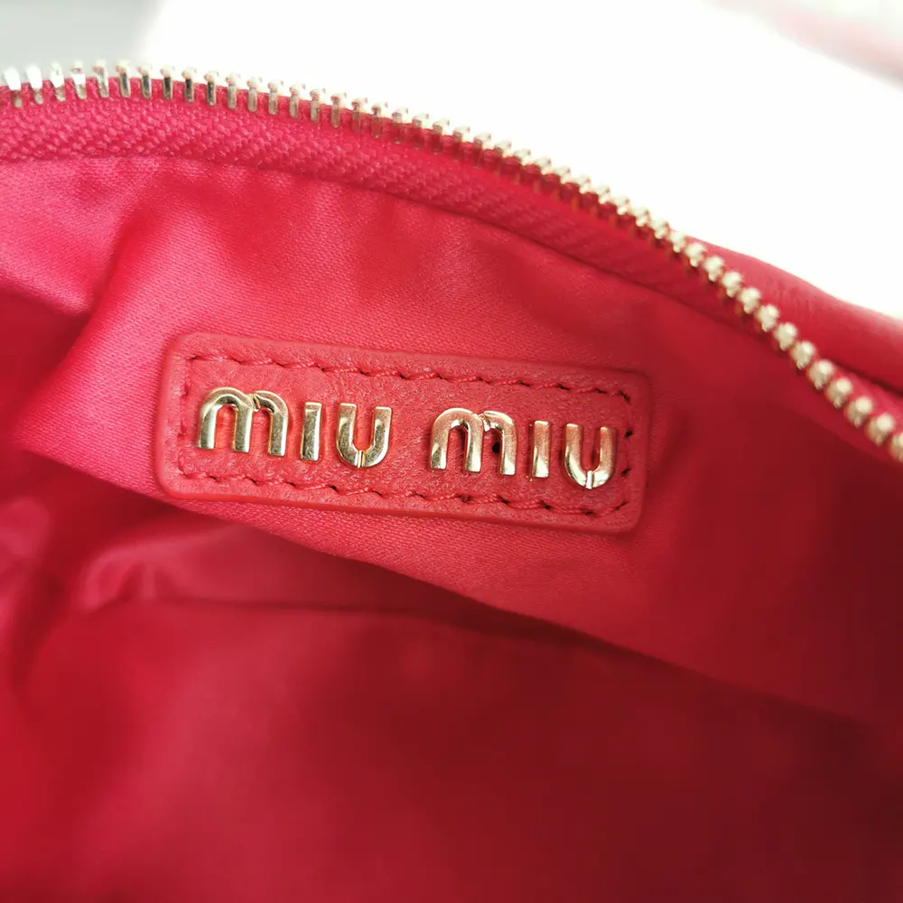 Miu Miu Women Wander Matelassé Nappa Leather Hobo Mini-Bag-Red - image 7