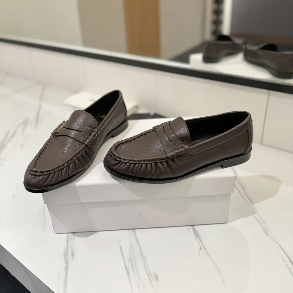 Saint Laurent YSL Unisex Le Loafer Supple in Matte Leather - image 5