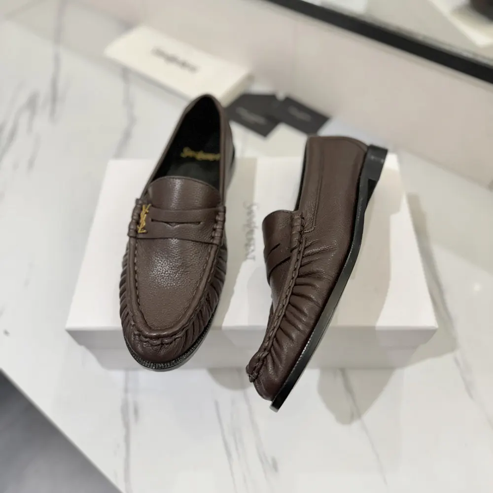 Saint Laurent YSL Unisex Le Loafer Supple in Matte Leather - image 6