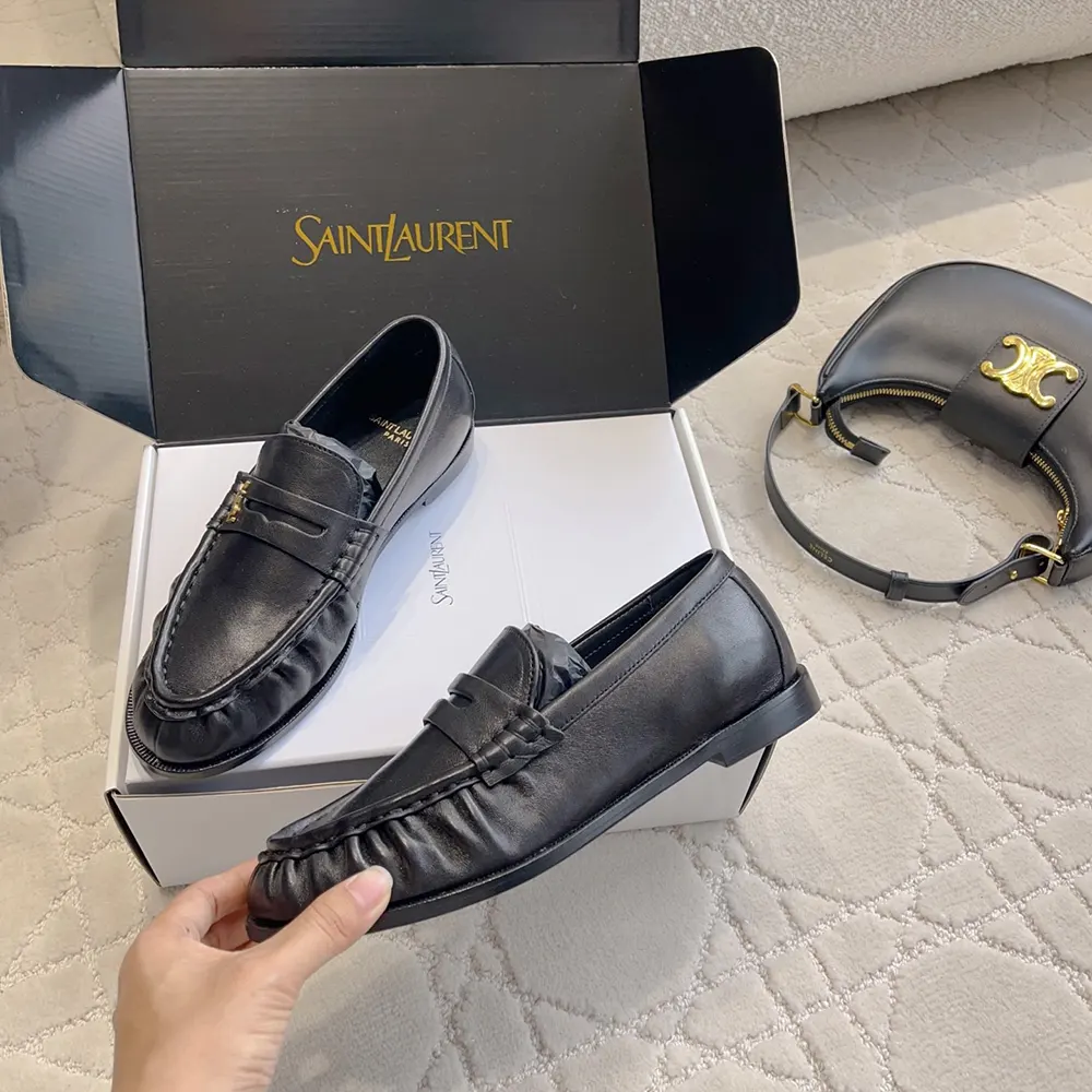 Saint Laurent YSL Unisex Le Loafer Supple in Matte Leather-Black - image 4