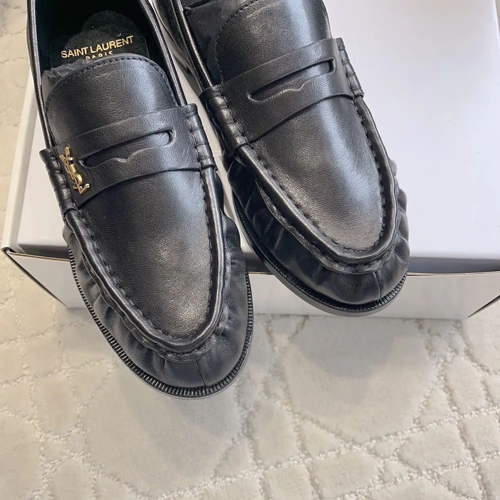 Saint Laurent YSL Unisex Le Loafer Supple in Matte Leather-Black - image 7
