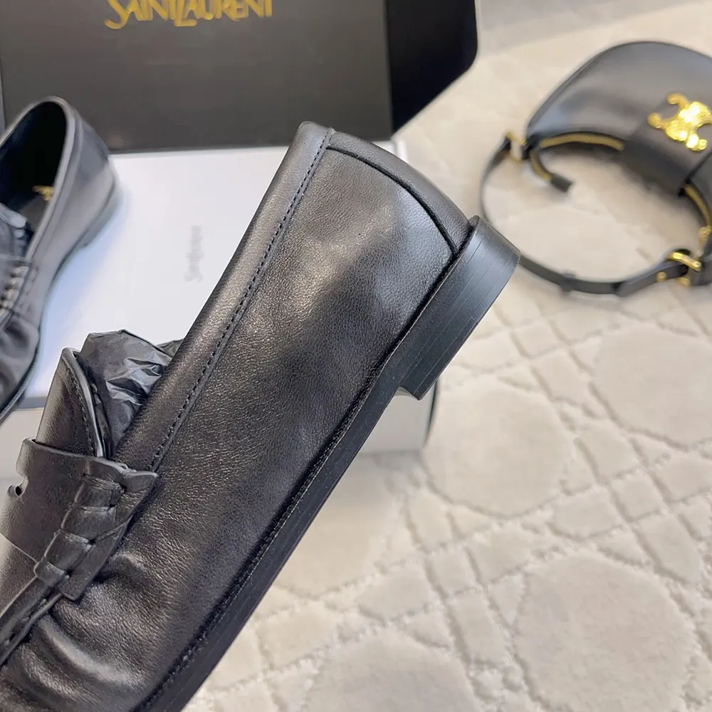 Saint Laurent YSL Unisex Le Loafer Supple in Matte Leather-Black - image 9